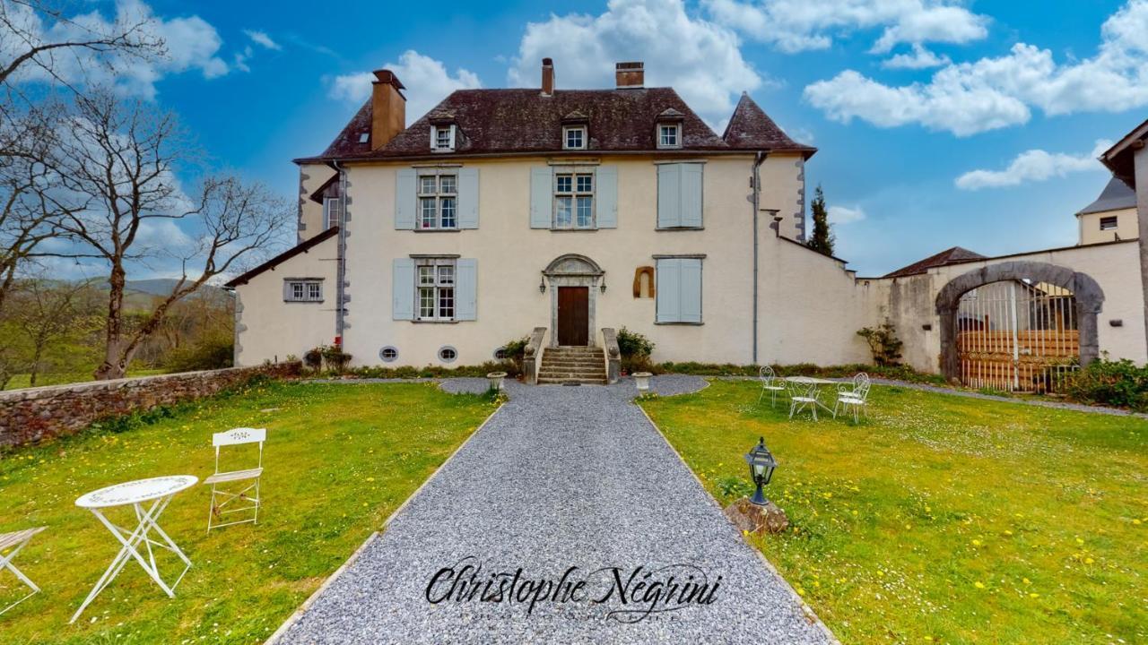 Chateau Porthos Tranquillite Des Pyrenees Lanne-en-Baretous Exterior foto